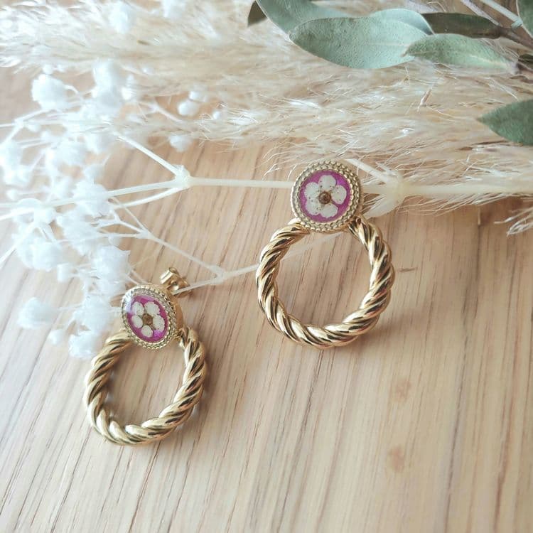 Boucles d'oreilles anneau tressé spirée rose